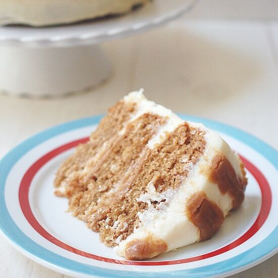 Banana Cinnamon Roll Cake - Recipe photo by evabakes