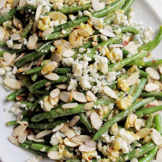 Almond and Blue Cheese Green Beans - Recipe photo by homebodyeats