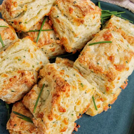 Cheddar Chive Biscuits - Recipe photo by homebodyeats