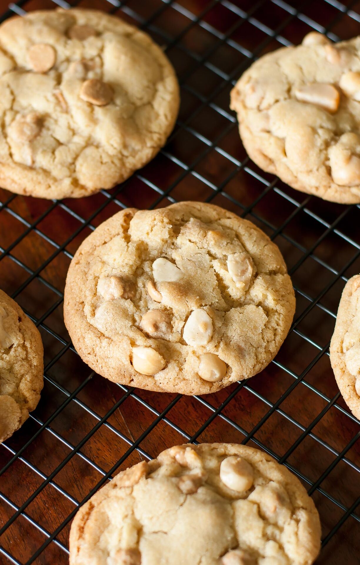 Peanut Butter Macadamia Nut Cookies - Recipe photo by peasandcrayons