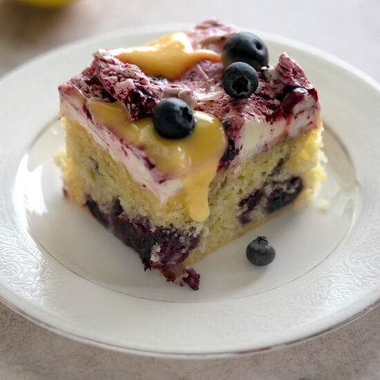Blueberry Swirled Lemon Cake - Recipe photo by URBANBAKES