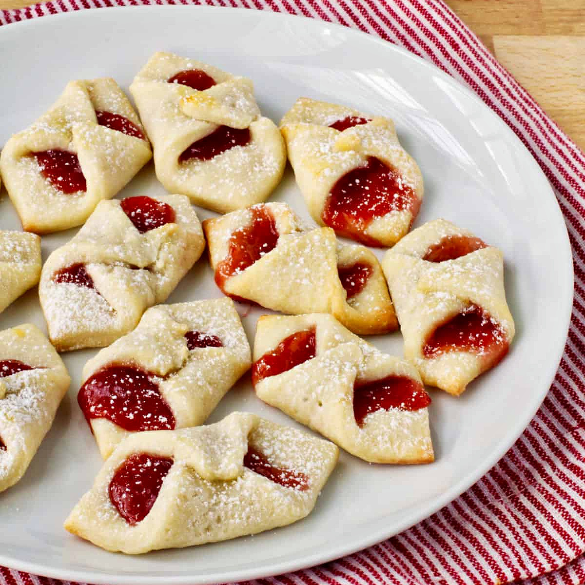 Bow Tie Cookies - Recipe photo by karenskitchenstories
