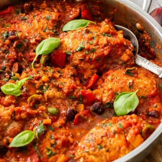 Easy Chicken Cacciatore - Recipe photo by itsnotcomplicatedrecipes