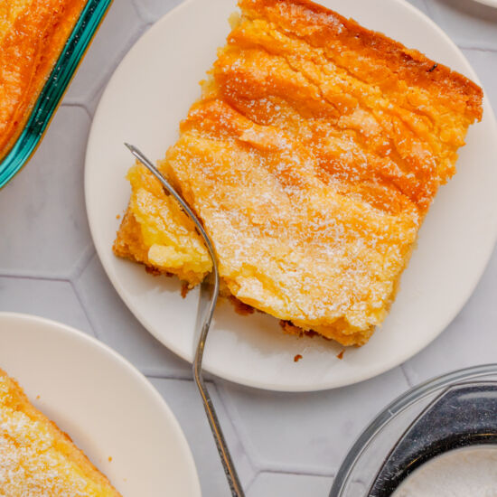 Oooey Gooey Butter Cake - Recipe photo by The Cookin Chicks