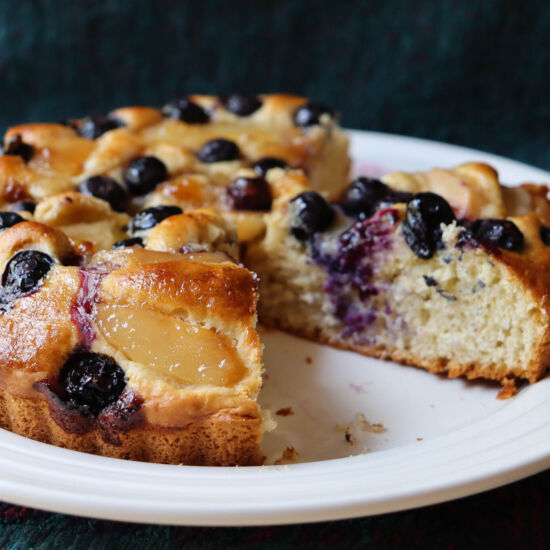 Pear and Blueberry Cake - Recipe photo by Gday Souffle