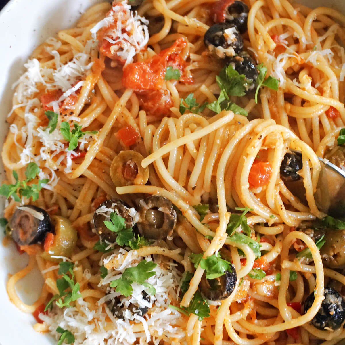 Spaghetti Alla Puttanesca - Recipe photo by mygorgeousrecipes