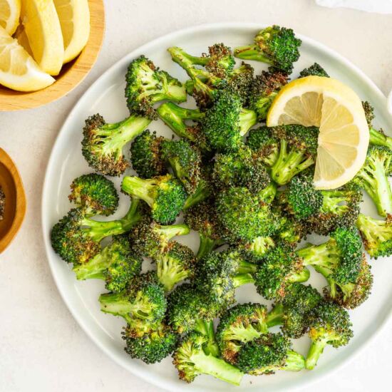Air Fryer Broccoli - Recipe photo by The Blond Cook