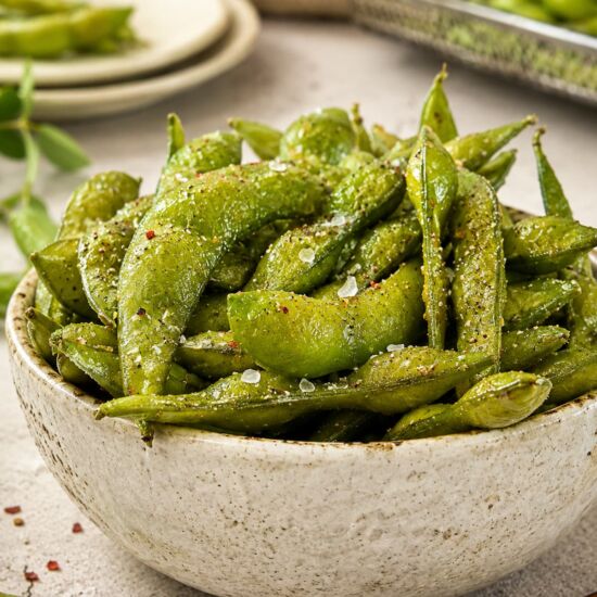 Crispy Air Fryer Edamame - Recipe photo by Hip Hip Gourmet