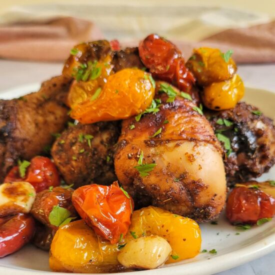 Roasted Drumsticks with Tomatoes - Recipe photo by Hip Hip Gourmet