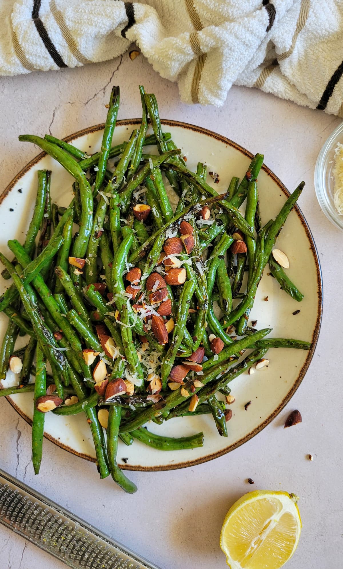 Grilled Green Beans - Recipe photo by Hip Hip Gourmet