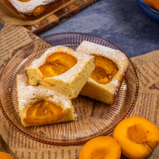 Apricot Cake (Marillenkuchen) - Recipe photo by Tastycue