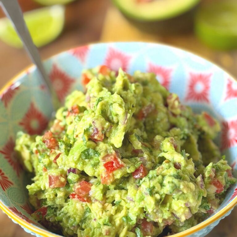 Easy Homemade Guacamole - Recipe photo by Dadsfamilykitchen