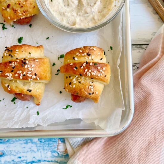 2 Ingredient Dough Pigs in a Blanket - Recipe photo by theyummymuffin02
