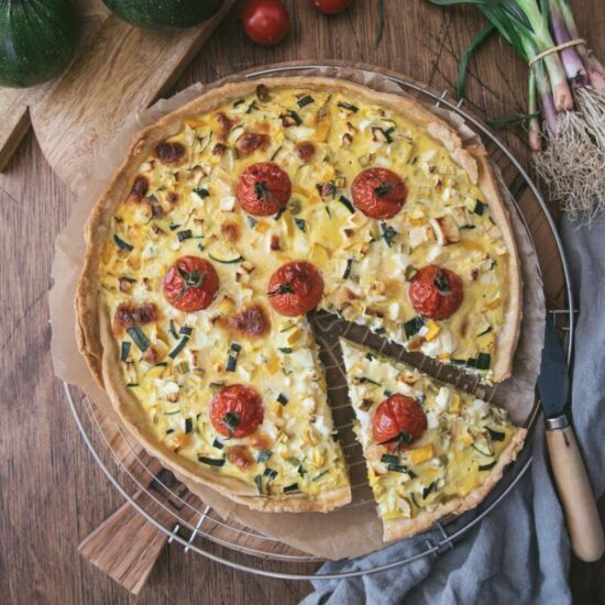 Zucchini Tomato Quiche - Recipe photo by zesttangerine