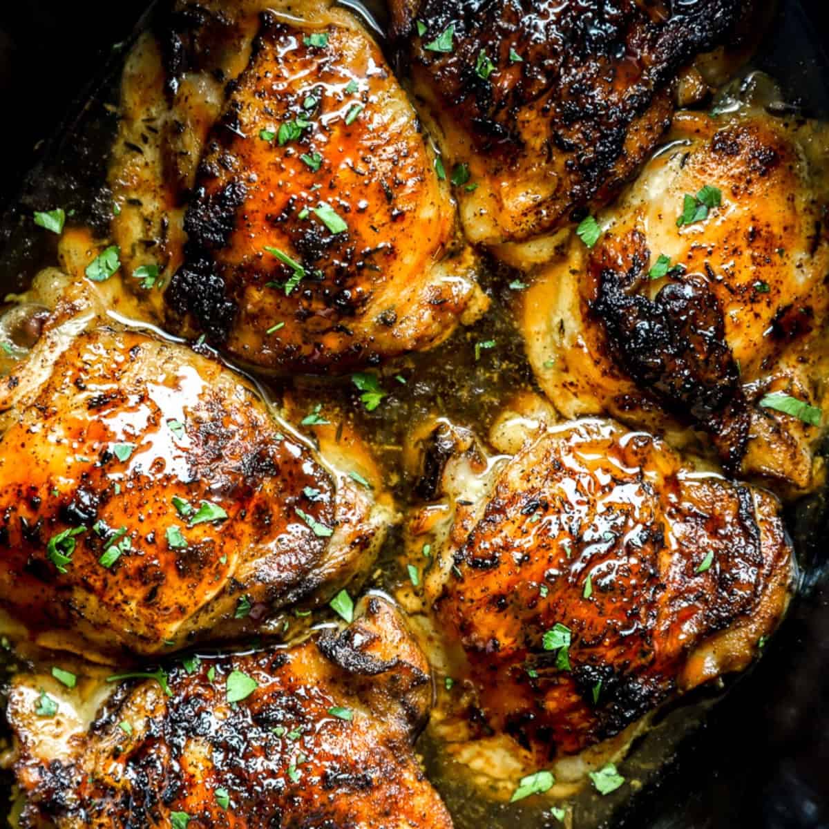 Crockpot Chicken Thighs - Recipe photo by Easy Chicken Recipes