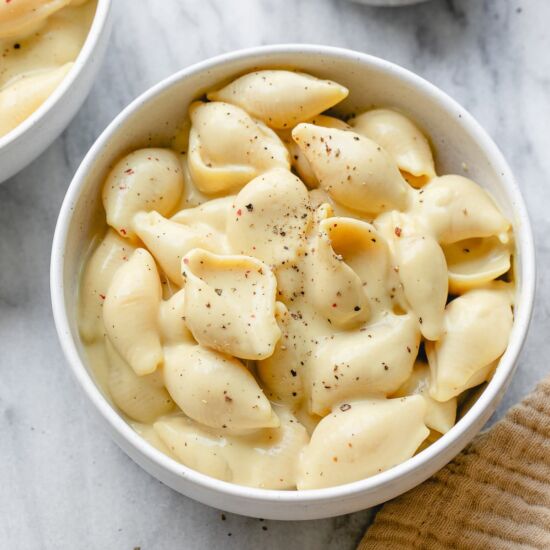 Easy Stovetop Vegan Mac and Cheese - Recipe photo by thesimpleveganista