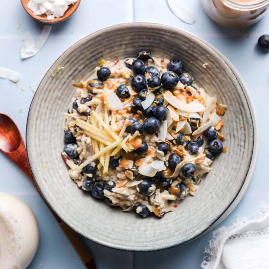 Blueberry Coconut Bircher Muesli - Recipe photo by veggiejam