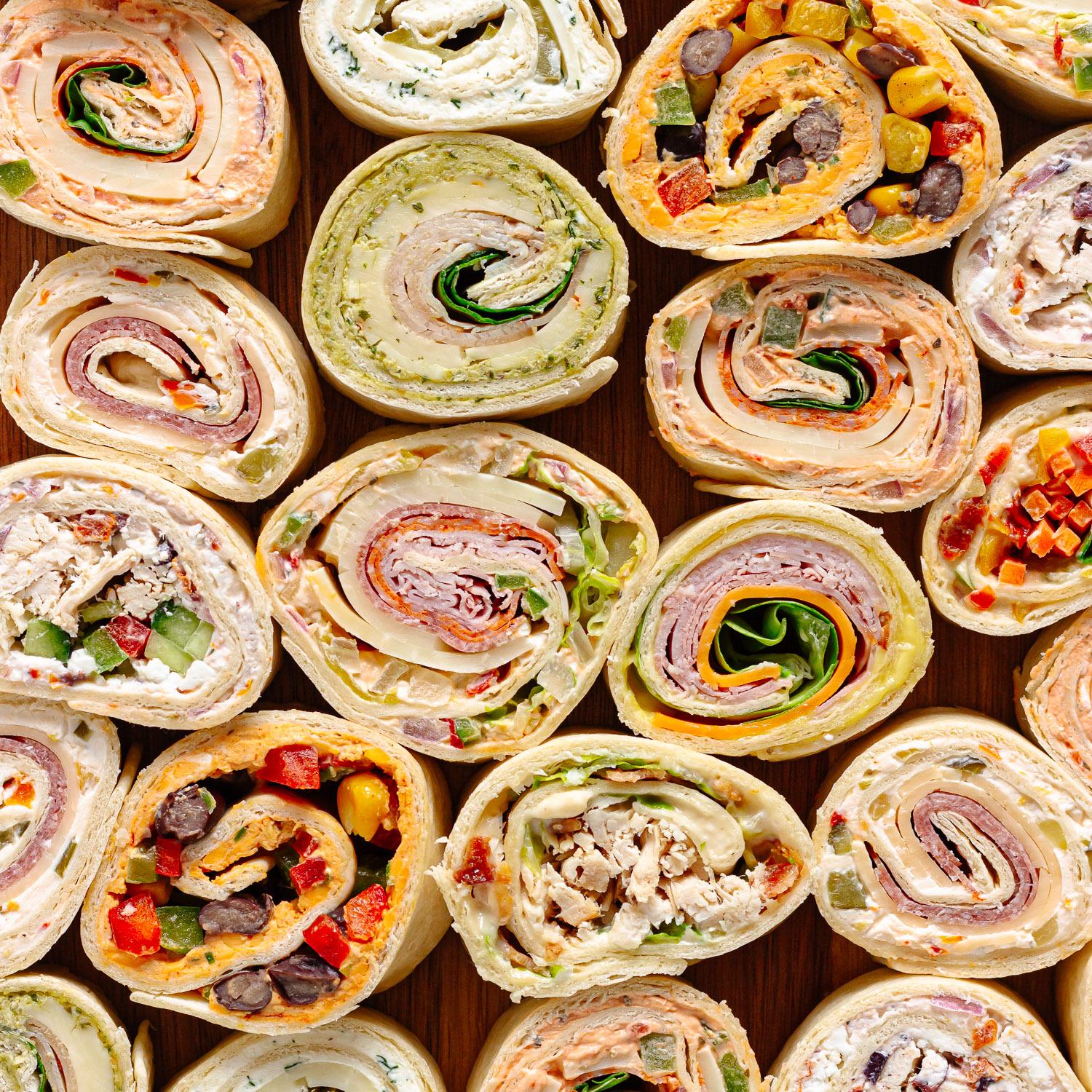 How To Make Pinwheel Sandwiches - Recipe photo by mapleandmango
