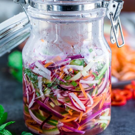 Quick Fridge Pickled Vegetables - Recipe photo by peasandcrayons
