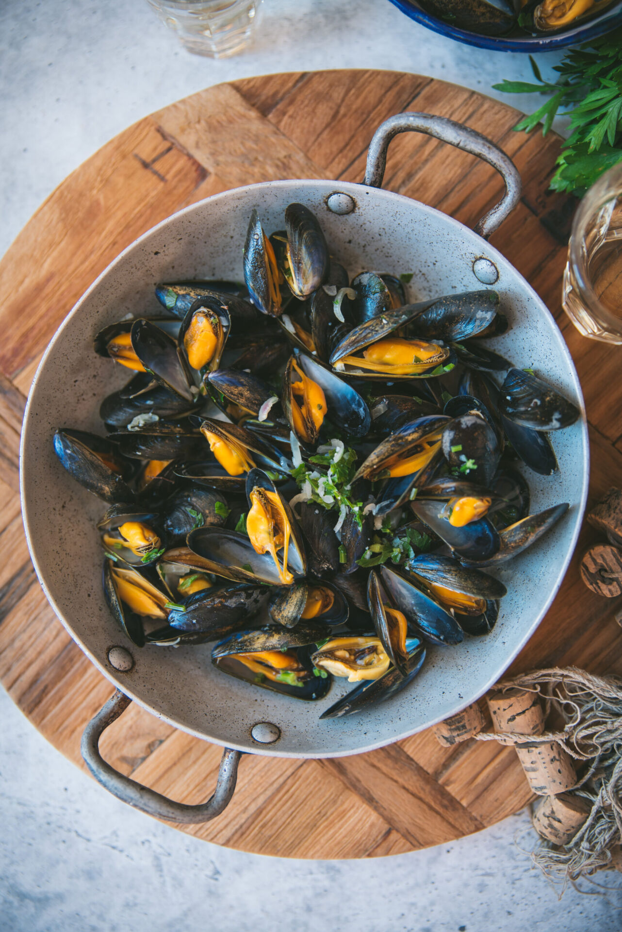 Easy Mussels Mariniere - Recipe photo by zesttangerine