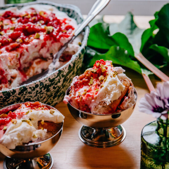 Rhubarb Tiramisu - Recipe photo by wellandfull