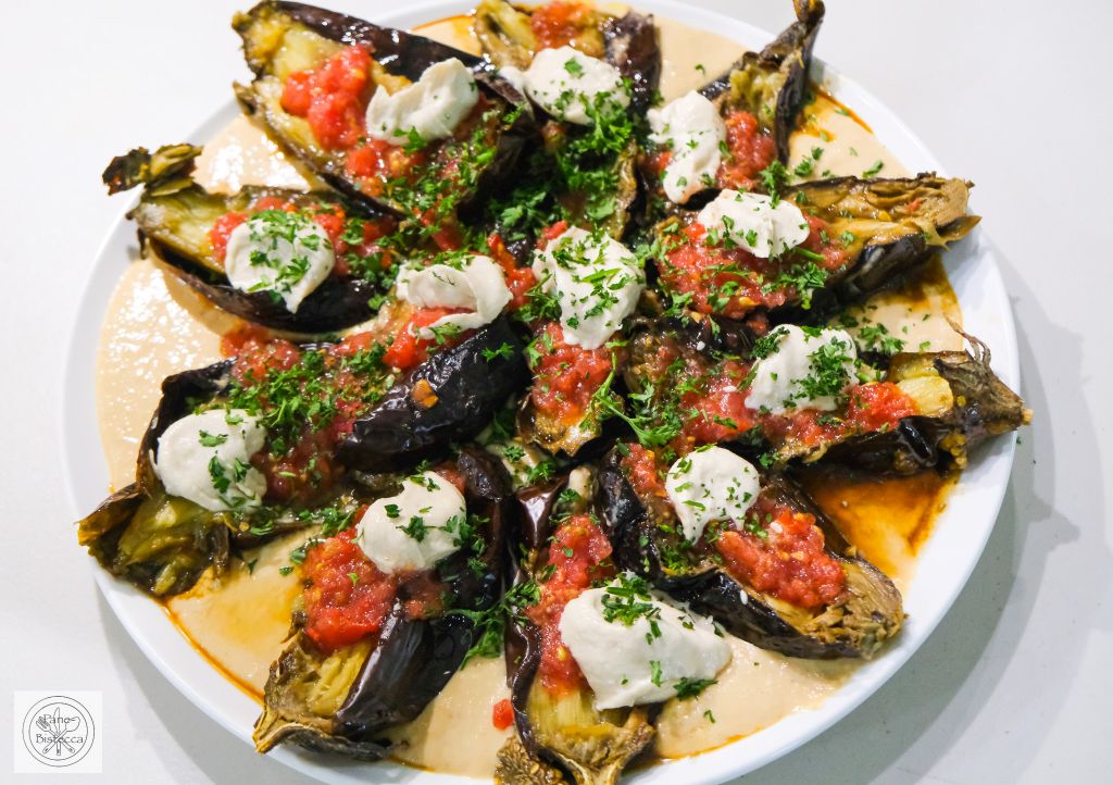 Roasted Eggplants on Hummus - Recipe photo by Pane-Bistecca