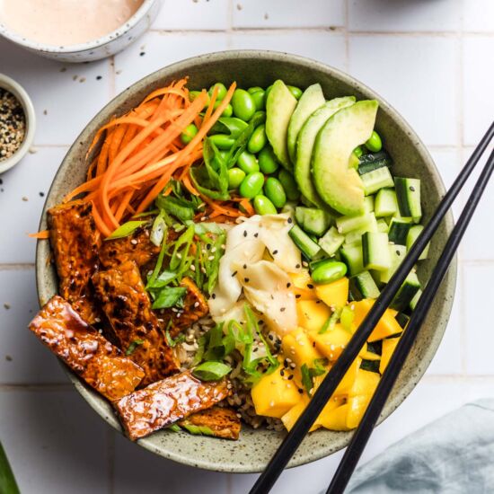 Vegan Sushi Bowl With Tempeh - Recipe photo by veggiejam