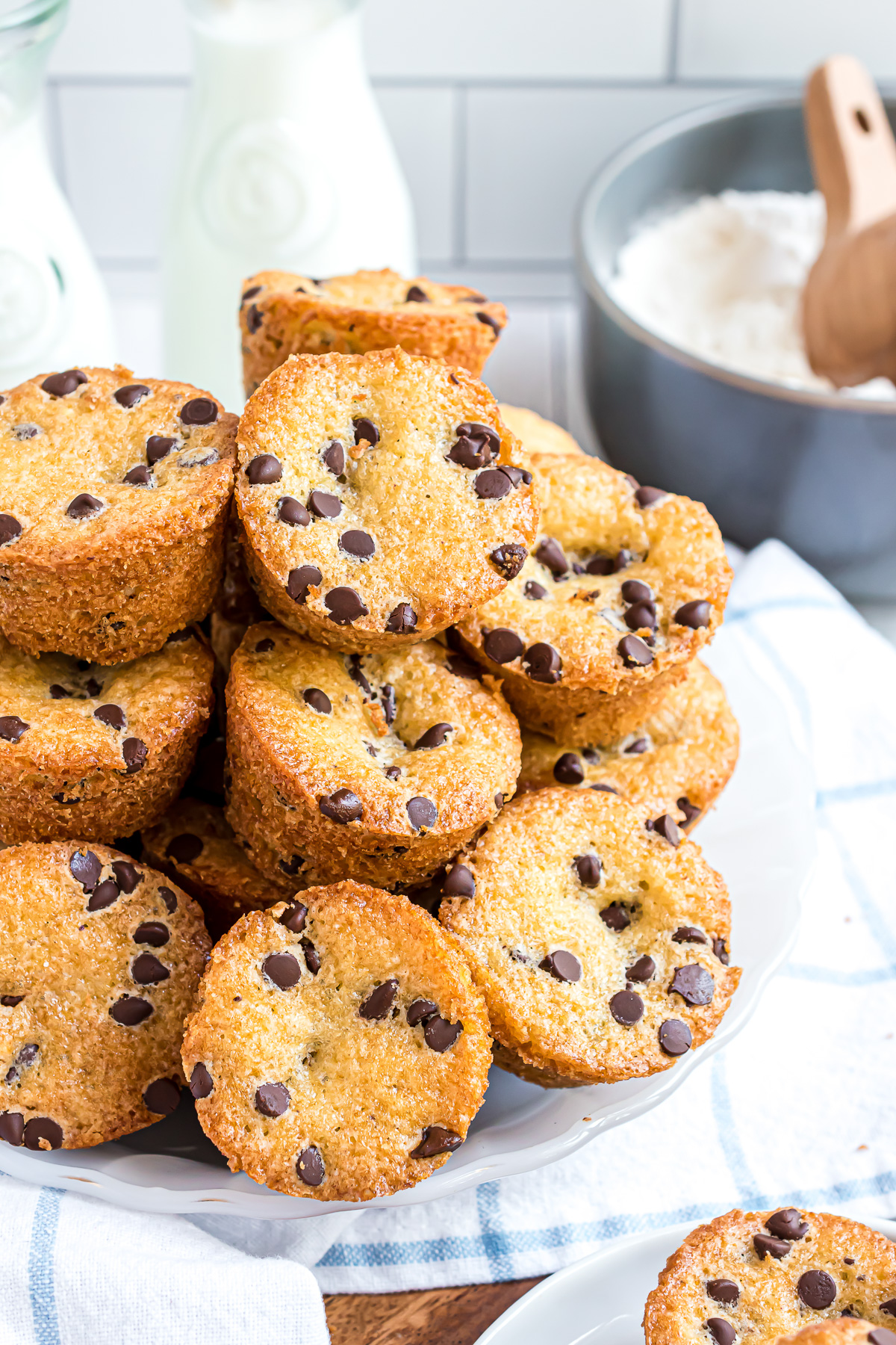 Mini Chocolate Chip Muffins - Recipe photo by berlyskitchen