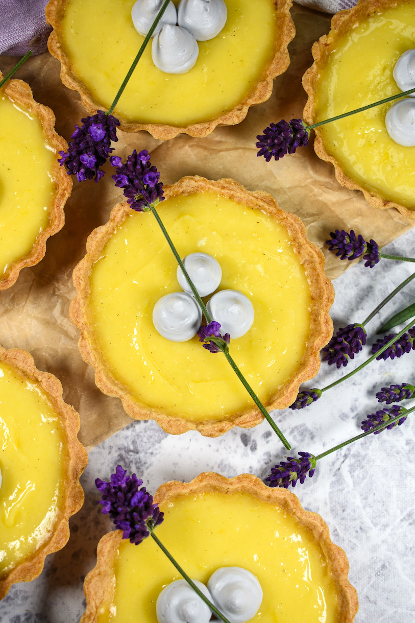 Lavender Lemon Tartlets - Recipe photo by bastecutfold
