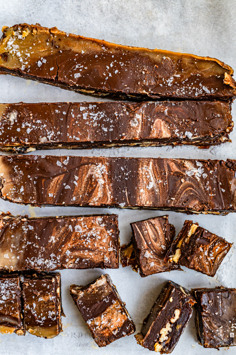 No-Bake Date Bars with Pecans - Recipe photo by heinstirred