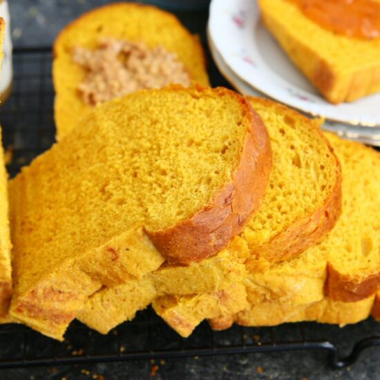 Rustic Yeast Carrot Bread - Recipe photo by angiesrecipes