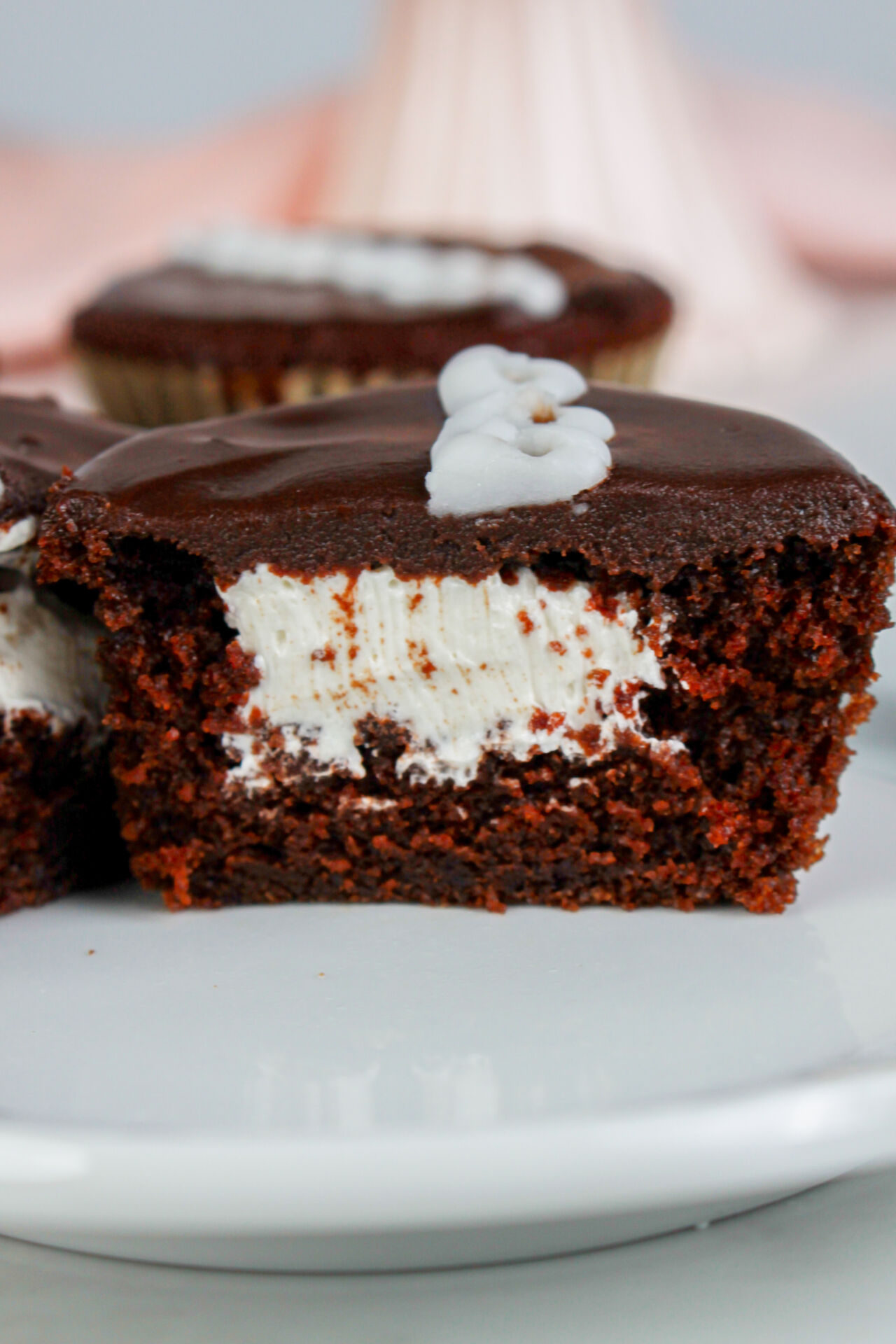 Bakery-Style Hostess Cupcakes - Recipe photo by WhiteMapleLane