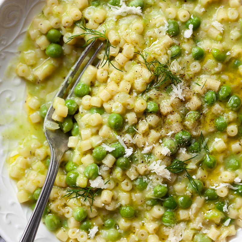 One-Pot Pasta with Peas - Recipe photo by vibrantplate
