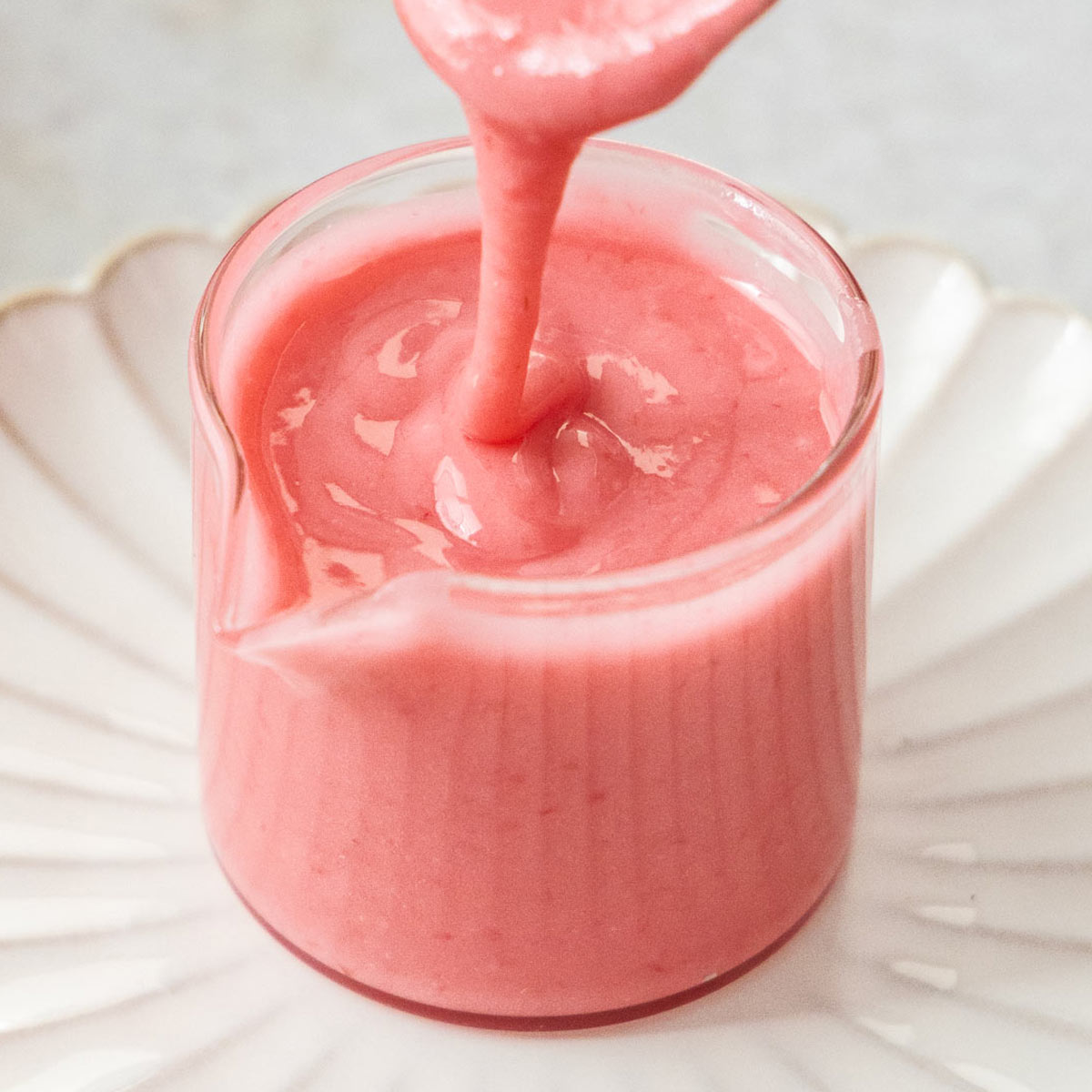 Raspberry Glaze - Recipe photo by thebutterycrust